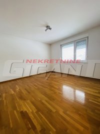 Nekretnina: ZVEZDARA Radoja Domanovića-Zvezdara ID: 824662607