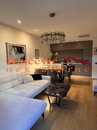 Nekretnina: STARI GRAD Venizelosova ID: 91200