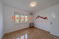 Nekretnina: SAVSKI VENAC Koste Glavinica ID: 93358