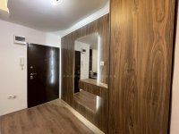 Nekretnina: Kalenić pijaca, namešten, odmah useljiv ID#4091