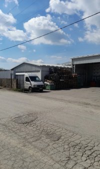 Nekretnina: Poslovni-stambeni prosto,hala