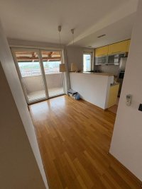 Nekretnina: Karaburma, Patrisa Lumumbe, 54m2, prelep stan