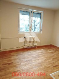 Nekretnina: Lux Garsonjera na Voždovcu, Rimska ID#3576