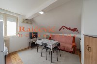 Nekretnina: VOZDOVAC Decembarska ID: 93214