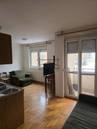 Nekretnina: Garsonjera na Detelinari ID#7064