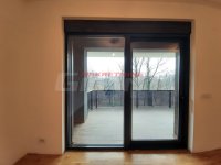 Nekretnina: VOZDOVAC Sundečićeva ID: 873651902