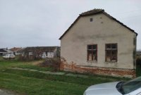 Nekretnina: Kuca za renoviranje Lazarevo-Zrenjanin