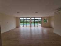 Nekretnina: Moderna vila sa bazenom na Palicu