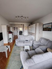 Nekretnina: Karaburma, 55m2, renoviran, uknjižen, sa liftom ID#1583