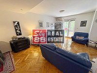 Nekretnina: Kuca Banovo brdo, Golf naselje , blizina Kosutnjaka ID#2499