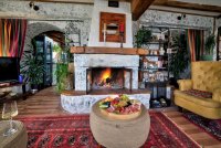 Nekretnina: Etno selo na 2.2ha sa kucom,vajatima i bazenom