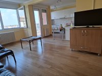 Nekretnina: izdajem 3 soban stan centar Beograd