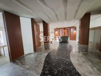 Nekretnina: Izdaje se luksuzan poslovni prostor u centru grada – 254 m², 4 garažna mest ID#1746