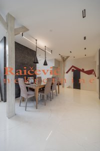 Nekretnina: STARI GRAD Nikole Spasica ID: 93188