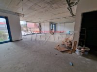 Nekretnina: OPŠTINA ZEMUN Cara Dušana (Zemun) ID: 873912031