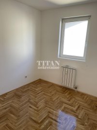 Nekretnina: hitno nov stan cena dogovor ID#5659