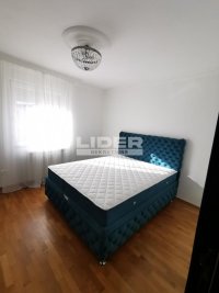 Nekretnina: Namešten, garaža ID#4259