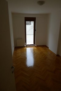 Nekretnina: Vračar - Crveni krst - 5.0 ID#24747