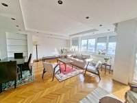 Nekretnina: Senjak, izdavanje, 4.0, renoviran, dvorište ID#10409