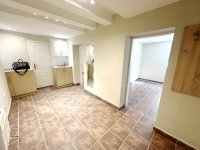 Nekretnina: Baba Višnjina, sredjen polusuteren, dobra zgrada ID#4411