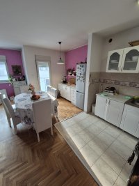 Nekretnina: Zemun, Cara Dušana kod Zemunskih kapija, troiposoban