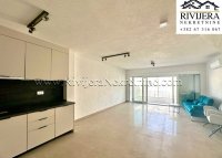 Nekretnina: Na prodaju moderna gradska kuca na obali mora Tivat