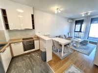 Nekretnina: Voždove kapije, odmah useljiv, sa garažom ID#4435