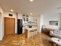 Nekretnina: Lux jednoiposoban stan blizu Promenade ID#7134