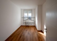 Nekretnina: Nov četvorosoban stan- Telep ID#7148