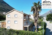 Nekretnina: Kuca na prvoj liniji do mora Stoliv