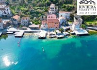 Nekretnina: Na prodaju autentična kamena kuća u prvom redu uz more Stoliv Kotor