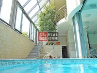 Nekretnina: Vozdovac , Hotel M , perfektna , luksuzna vila , bazen , garaza ID#2515