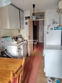 Nekretnina: Blok 70, TC Piramida, 2.5, adaptiran ID#10444