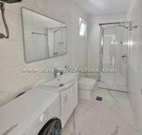 Nekretnina: Na prodaju renovirana kuca sa pogledom na more Centar Tivat