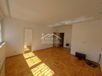 Nekretnina: Blok 21, stan za poslovni prostor ID#24944