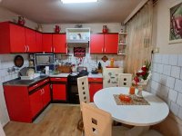 Nekretnina: Porodična kuća u Subotici-odlična lokacija,odmah useljiva