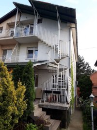 Nekretnina: Na prodaju kuca u Sremskoj Kamenici