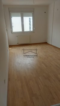 Nekretnina: Square Garden - Useljiv -kredit ID#7190