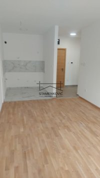 Nekretnina: Square Garden - Useljiv -kredit ID#7190