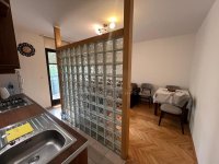 Nekretnina: Filmski grad, namešten, svetao, useljiv ID#4493