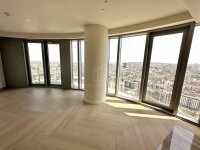 Nekretnina: St. Regis Residences, pogled na reku, terasa, gm, odmah dostupan ID#4497