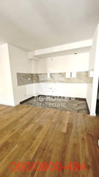 Nekretnina: 4.0 stan u Zemunu, Cara Dušana ID#3559