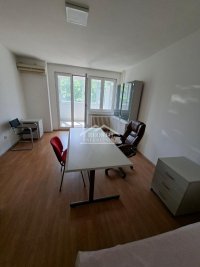 Nekretnina: Zemun - Karađorđev Trg - 3.0 ID#25104