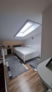 Nekretnina: Profesorska kolonija, duplex, 2.5