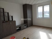 Nekretnina: 2.0 renoviran stan, povoljno