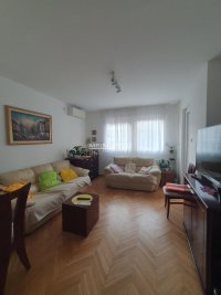 Nekretnina: Krunski venac, 3.5, renoviran