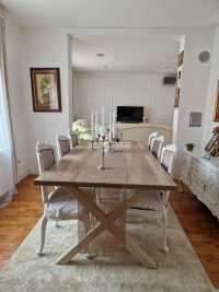 Nekretnina: Novija kuća savremeno-klasičnog stila