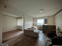 Nekretnina: Zemun, 3.0 izuzetan, uknjižen 76m2