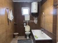 Nekretnina: Krnjača, porodična kuća