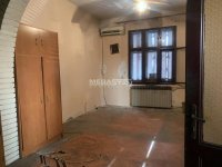 Nekretnina: Kuća na Zvezdari kod Arhitektonske škole